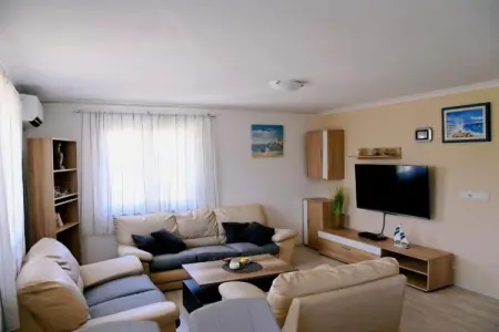 Location Maison à Krk 8 personnes