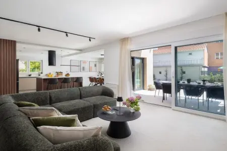 Location Villa à Kastel Stari 8 personnes