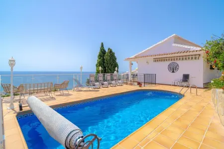 Location Villa à Nerja 6 personnes
