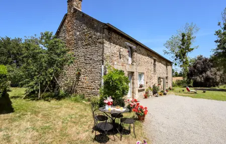 Location Maison à Andouillé Neuville 3 personnes