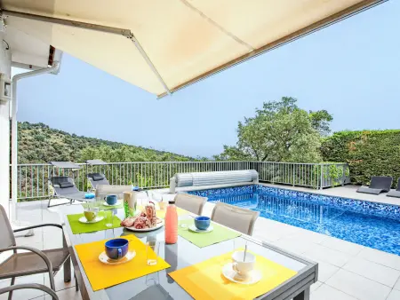 Location Maison à Llauro 8 personnes