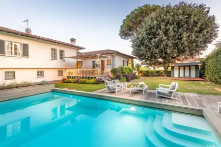 Location Villa à Pietrasanta 8 personnes