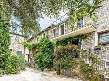 Location Maison à Ville San Pietro 6 personnes