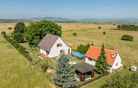 Location Maison à Udbina 8 personnes