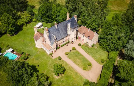 Location Maison à Guérigny 15 personnes
