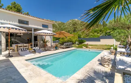 Location Maison à Gémenos 8 personnes