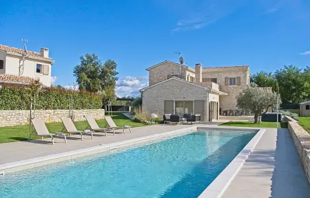 Location Maison à Jadruhi 9 personnes