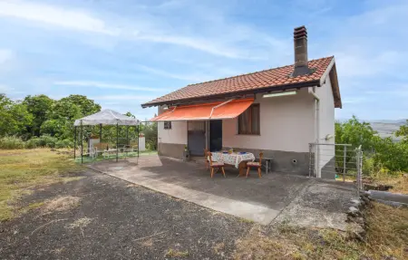 Location Maison à Bronte 4 personnes