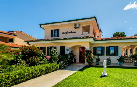 Location Maison à Buje 8 personnes