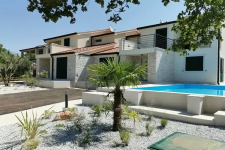 Location Maison à Kastelir Labinci 8 personnes