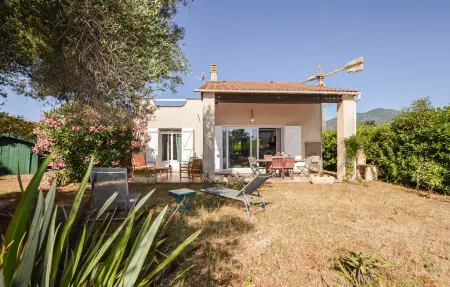 Location Maison à Prunete 6 personnes
