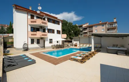 Location Maison à Pula 18 personnes