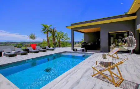 Location Maison à Montboucher sur Jabron 9 personnes