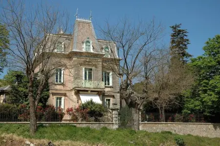 Location Maison à Saint Guiraud 10 personnes