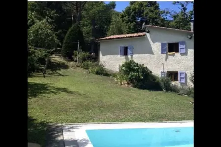 Location Maison à Cerretoli 4 personnes