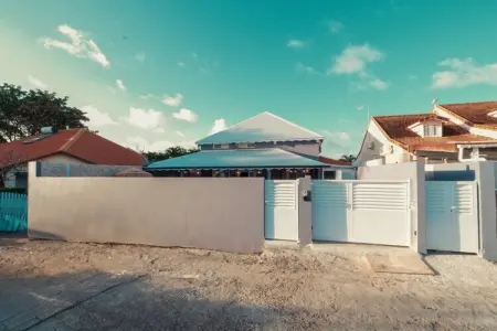 Location Villa à Sainte Anne 8 personnes