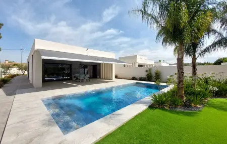 Location Maison à Serra 8 personnes