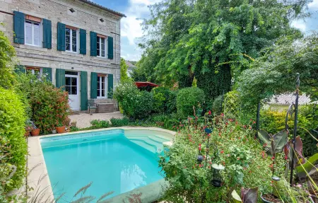Location Maison à Pessac sur Dordogne 10 personnes
