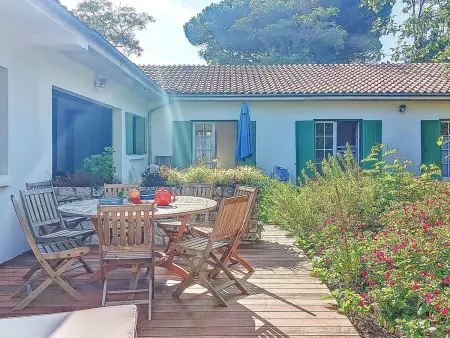 Location Maison à Île d'Oléron 12 personnes