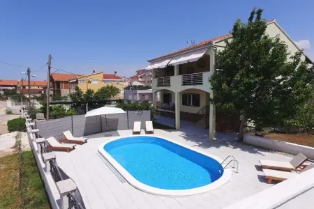 Location Maison à Zadar 8 personnes