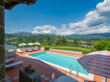 Location Maison à Castelnuovo di Garfagnana 12 personnes