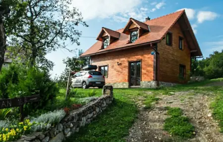 Location Maison à Kuterevo 7 personnes