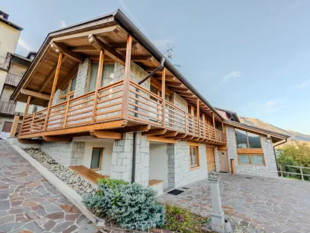 Location Maison à Terme di Comano 5 personnes