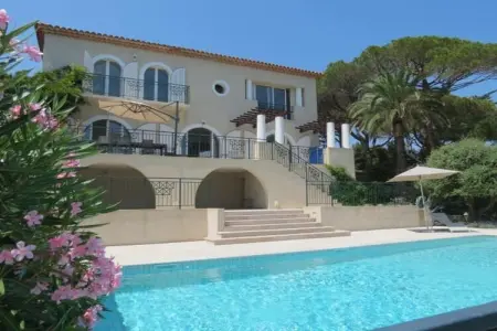 Location Maison à SAINTE MAXIME 12 personnes