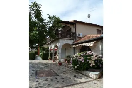 Location Maison à Pula 4 personnes