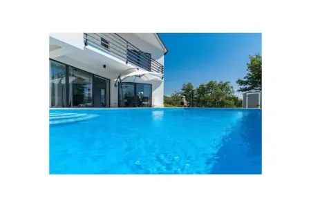 Location Maison à Radosi kod Visnjana 8 personnes