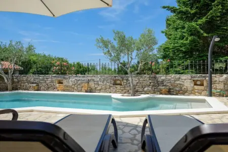 Location Maison à Radici 4 personnes