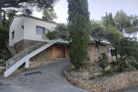 Location Villa à LA CROIX VALMER 6 personnes