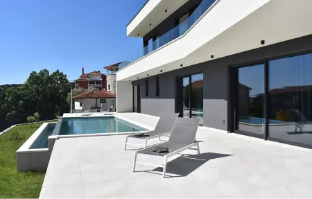 Location Maison à Liznjan 6 personnes