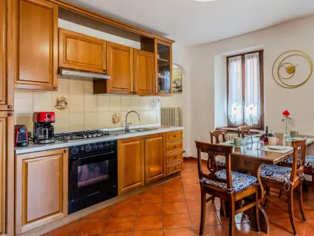 Location Maison à Carlazzo 6 personnes