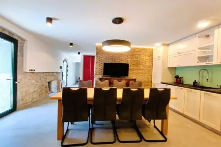 Location Maison à Lanisce 6 personnes
