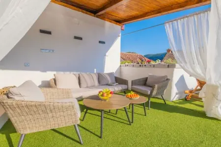 Location Maison à Tribalj 7 personnes