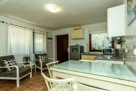 Location Maison à Brodarica 2 personnes