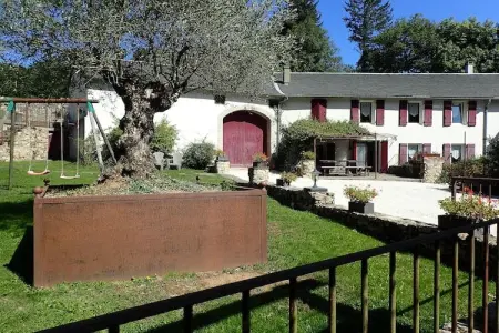 Location Maison à FONTIERS CABARDES 14 personnes