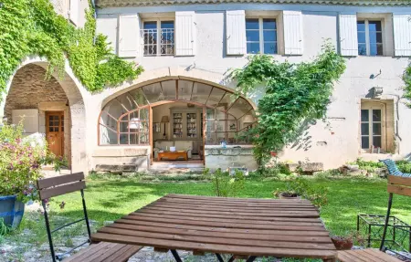 Location Maison à Nages et Solorgues 5 personnes