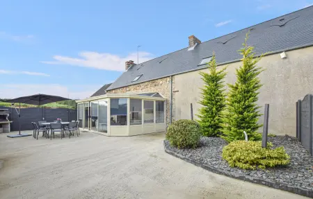 Location Maison à Créances 8 personnes