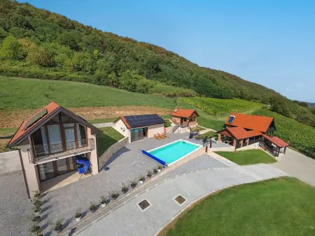 Location Maison à Križevci 12 personnes