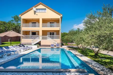 Location Maison à Kakma 12 personnes