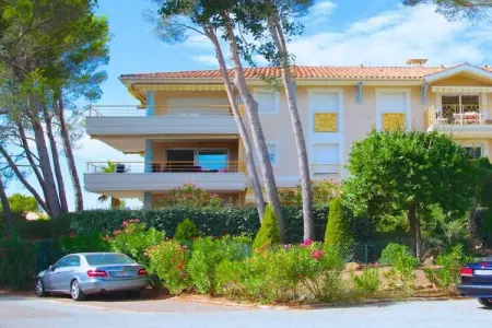 Location Maison à Saint Raphaël 4 personnes