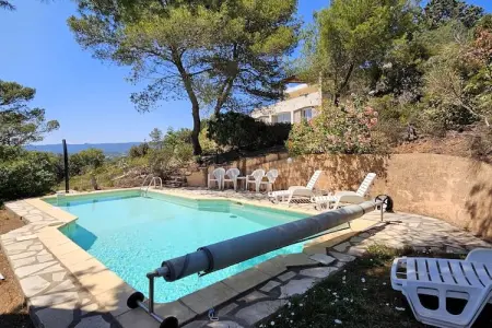 Location Maison à Pierrerue 6 personnes