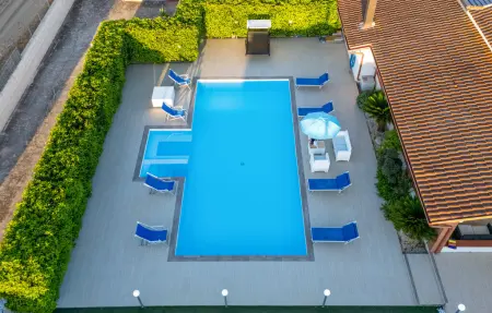 Location Maison à Santa Maria del Focall 10 personnes