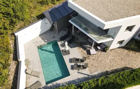 Location Maison à Ladvic 8 personnes