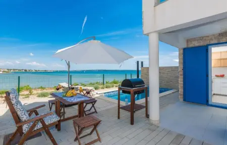 Location Maison à Privlaka 8 personnes