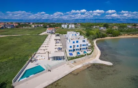 Location Maison à Privlaka 8 personnes