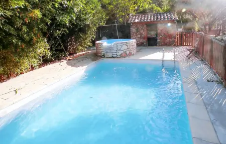 Location Maison à Les Mages 14 personnes