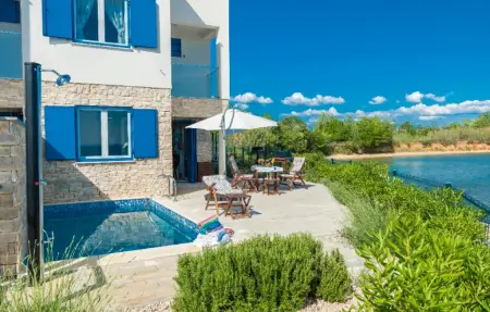 Location Maison à Privlaka 8 personnes